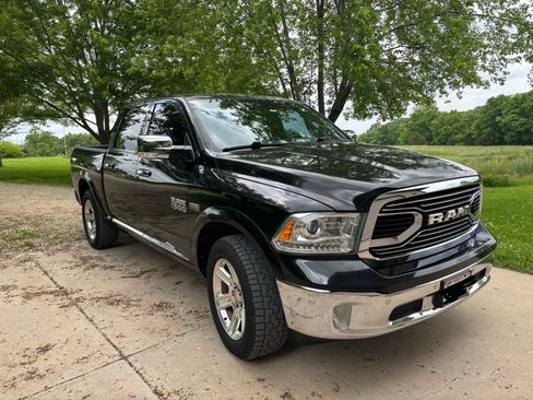 Used 2016 RAM 1500 Limited image 1