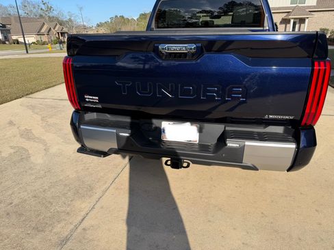 Used 2025 Toyota Tundra Limited image 4