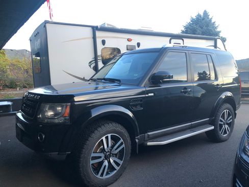 Used 2016 Land Rover LR4 HSE LUX image 1