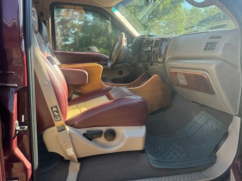 Used 2000 Ford Excursion Limited AWD/4WD image 17
