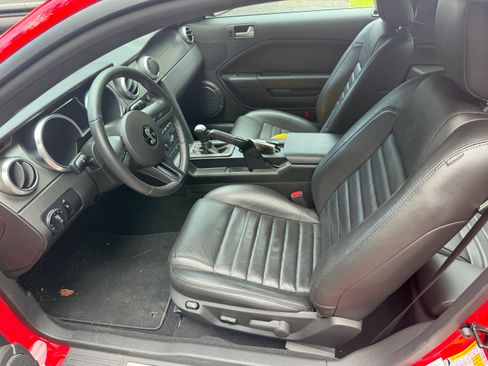 Used 2008 Ford Mustang Shelby GT500 RWD image 8