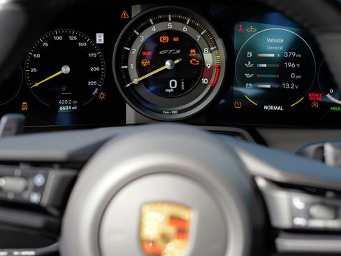 Used 2022 Porsche 911 GT3 image 17