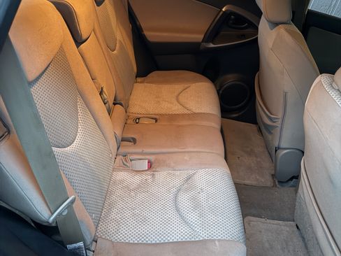 Used 2007 Toyota RAV4 2WD image 18