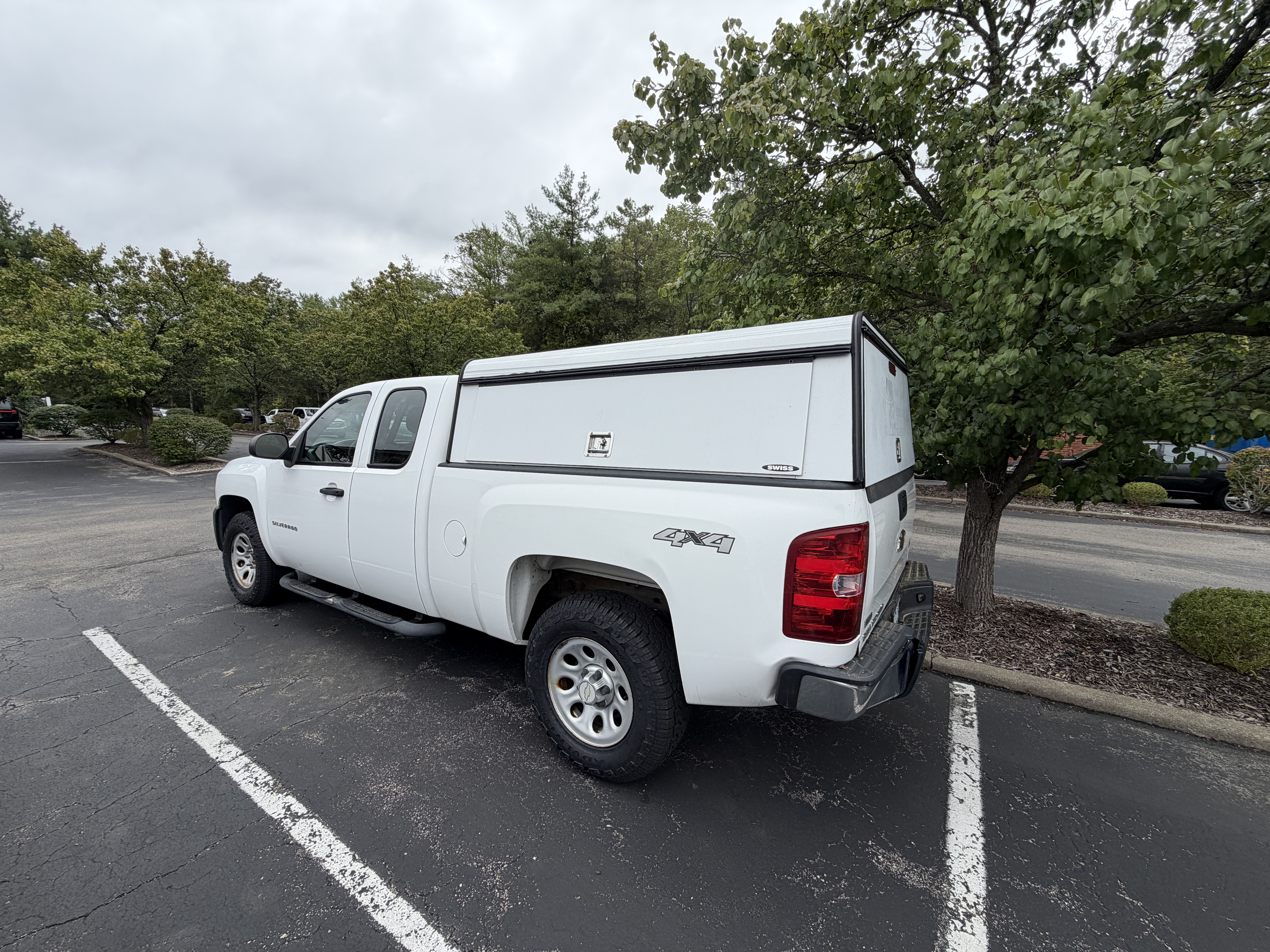 Used 2011 Chevrolet Silverado 1500 W/T AWD/4WD image 1