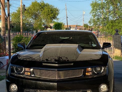 Used 2011 Chevrolet Camaro SS w/ RS Package image 8