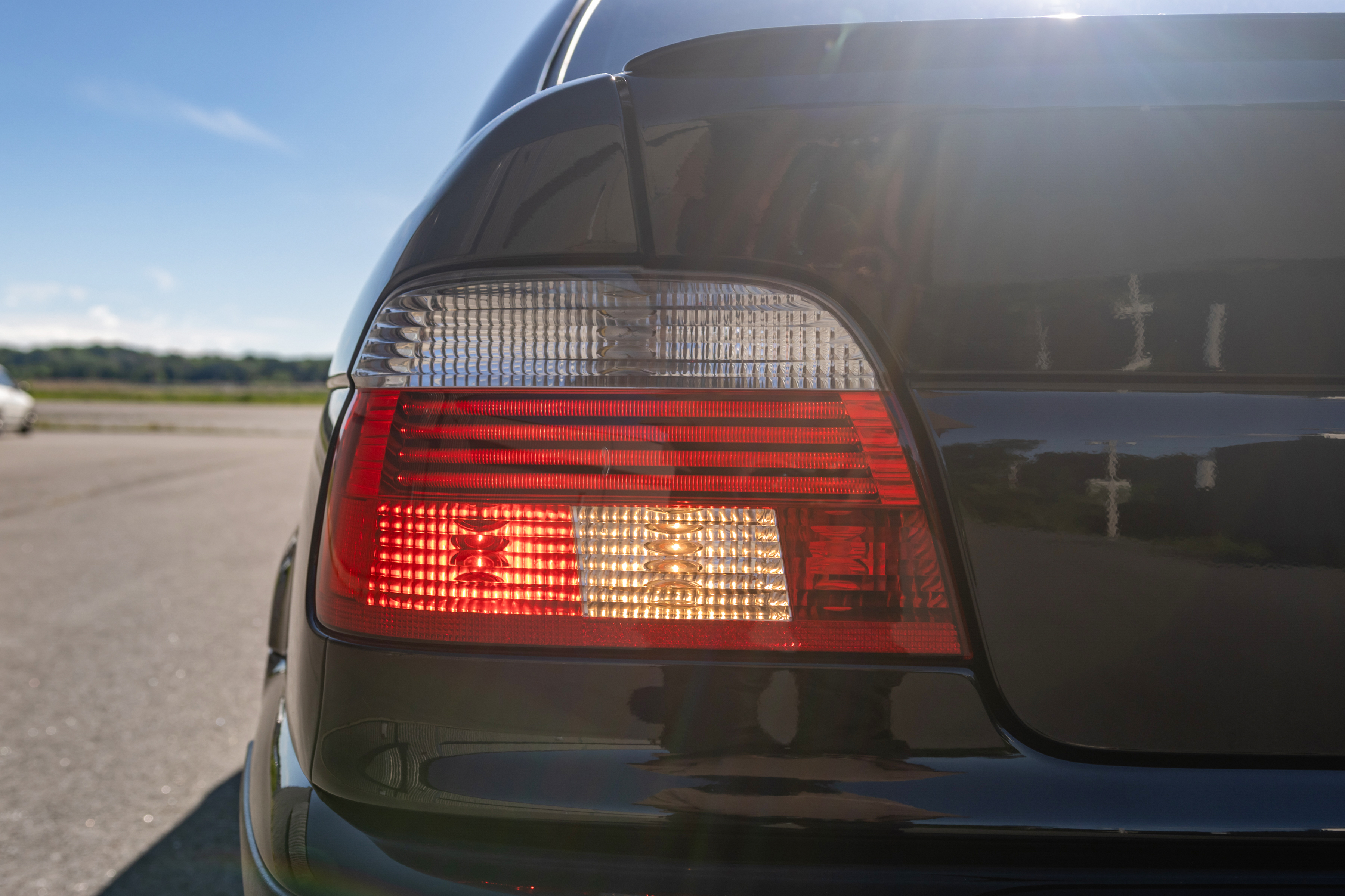 Used 2001 BMW M5 RWD image 12