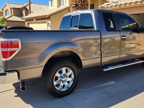 Used 2013 Ford F150 XLT w/ Luxury Equipment Group image 6