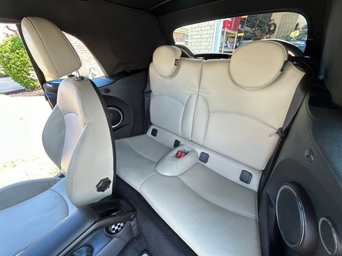 Used 2014 MINI Cooper S FWD image 19