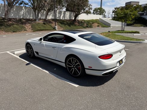 Used 2020 Bentley Continental GT AWD/4WD image 10