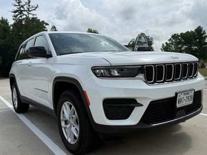 Used 2025 Jeep Grand Cherokee Laredo X