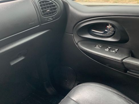 Used 2007 Chevrolet TrailBlazer SS image 21