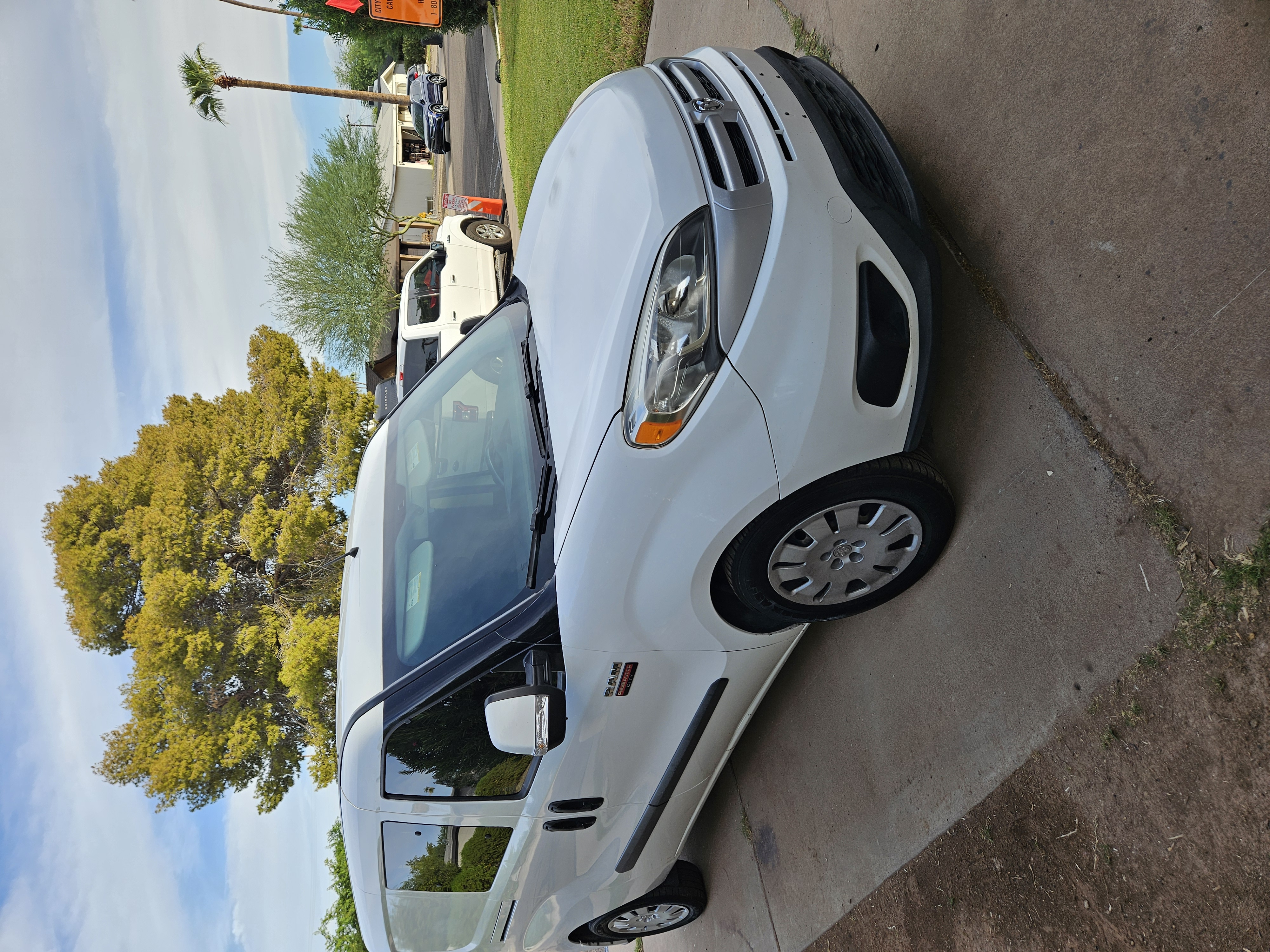 Used 2019 RAM ProMaster City Tradesman SLT FWD image 1