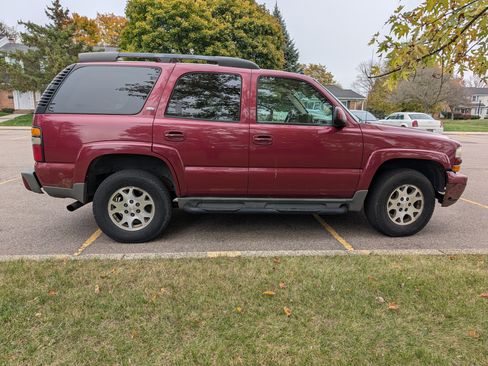 Used 2005 Chevrolet Tahoe Z71 w/ Preferred Equipment Group image 14