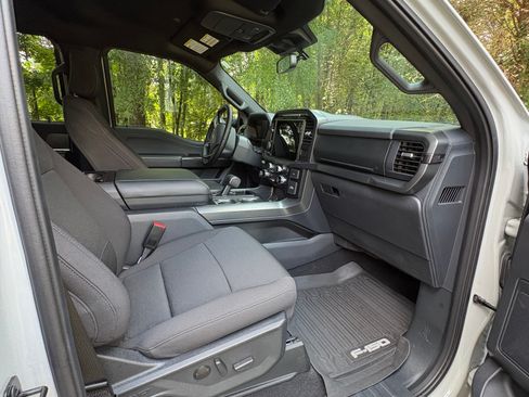 Used 2024 Ford F150 XLT w/ Equipment Group 302A MID AWD/4WD image 9