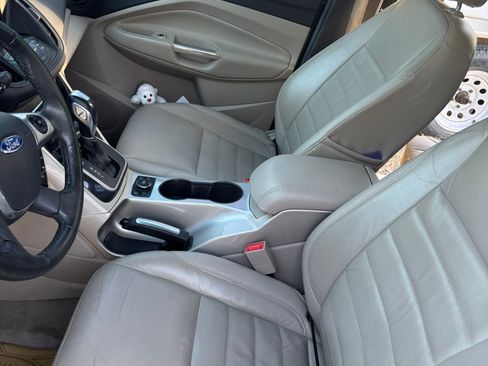 Used 2015 Ford C-MAX Energi SEL image 20