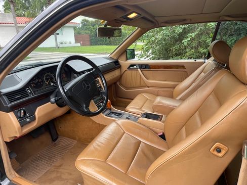 Used 1992 Mercedes-Benz 300 CE Coupe image 13