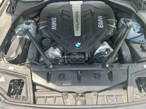 Used 2013 BMW 550i Sedan RWD image 18