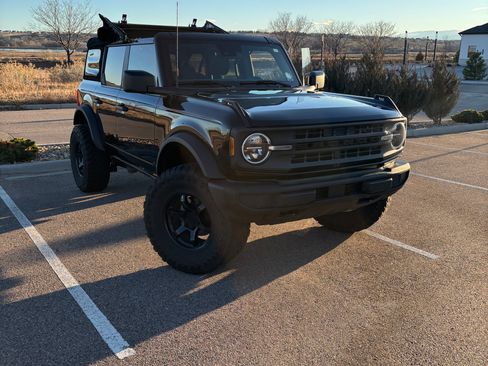 Used 2022 Ford Bronco 4-Door AWD/4WD image 19