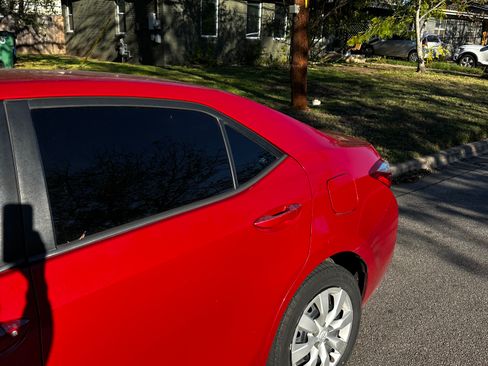 Used 2014 Toyota Corolla LE image 4