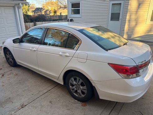 Used 2012 Honda Accord SE image 2