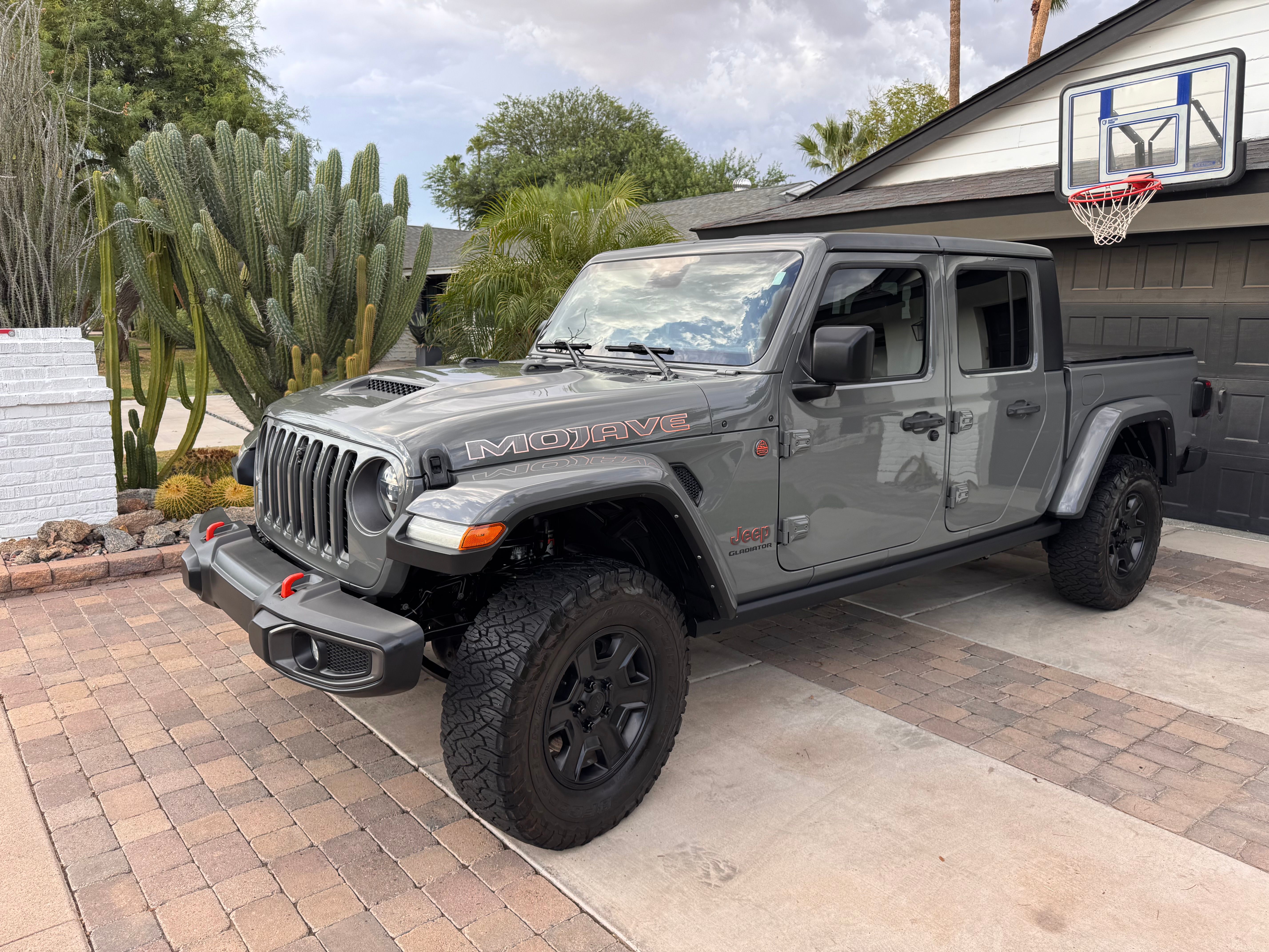 Used 2022 Jeep Gladiator Mojave w/ LED Lighting Group AWD/4WD image 4