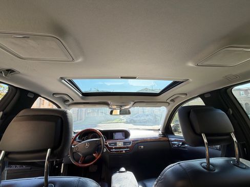 Used 2008 Mercedes-Benz S 550 image 24