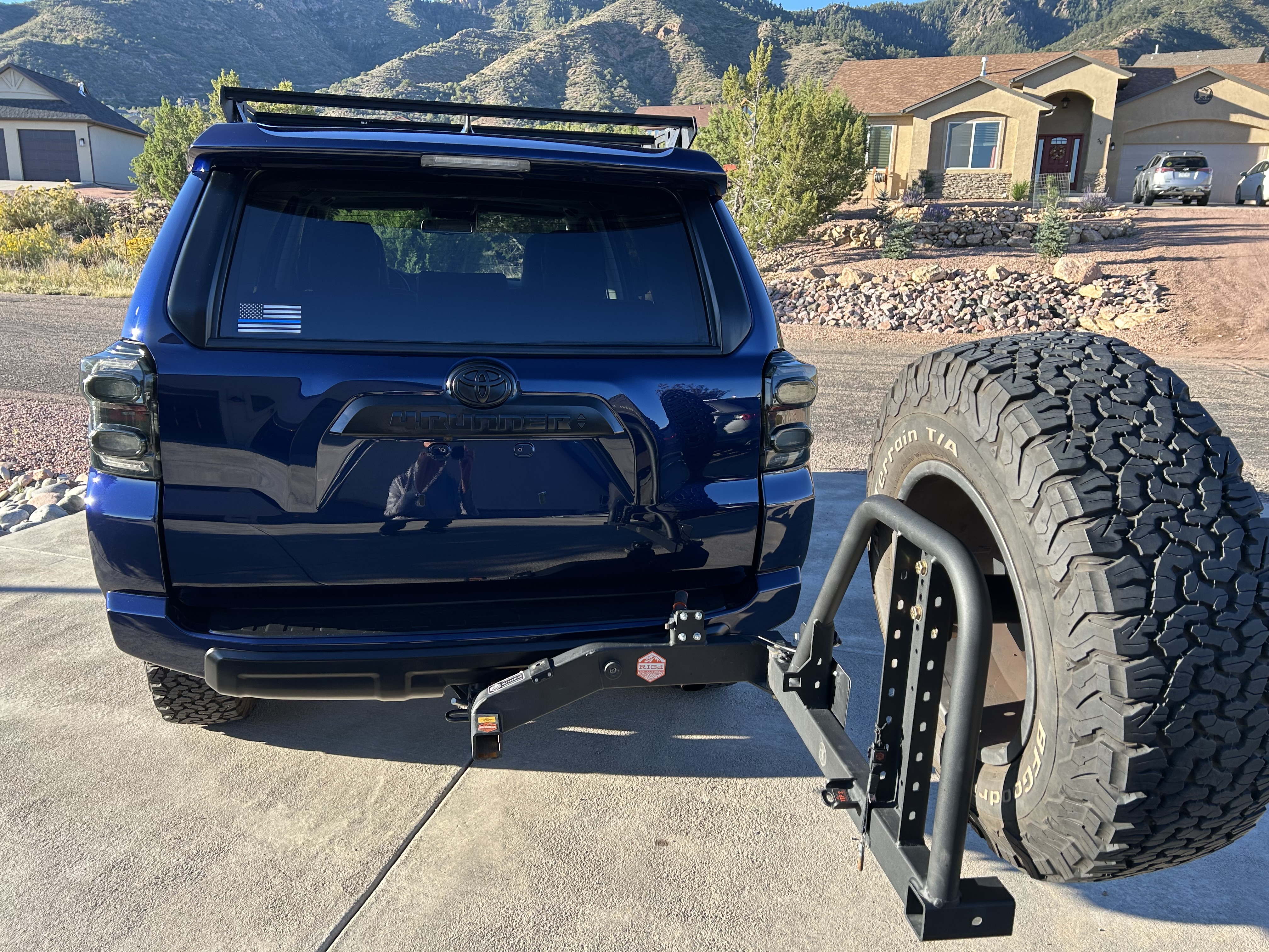 Used 2021 Toyota 4Runner TRD Off-Road Premium w/ Moonroof Package AWD/4WD image 11
