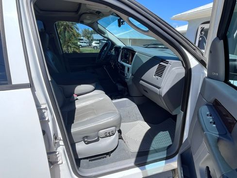 Used 2008 Dodge Ram 2500 Truck Laramie w/ Protection Group AWD/4WD image 11