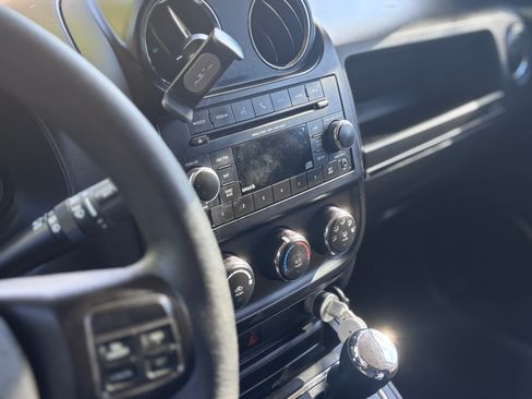 Used 2017 Jeep Patriot Sport w/ Power Value Group image 5