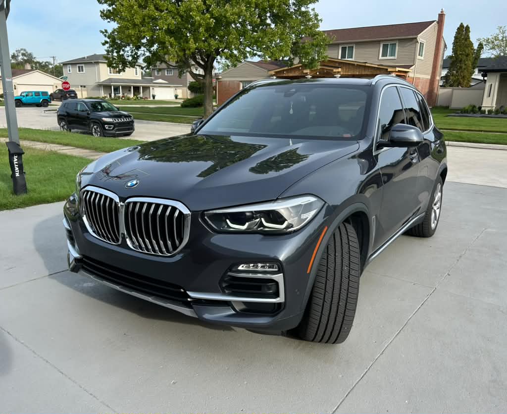 Used 2020 BMW X5 xDrive40i w/ Premium Package AWD/4WD image 5
