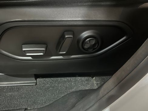 Used 2022 Jeep Grand Cherokee Trailhawk w/ Advanced Protech Group II image 11