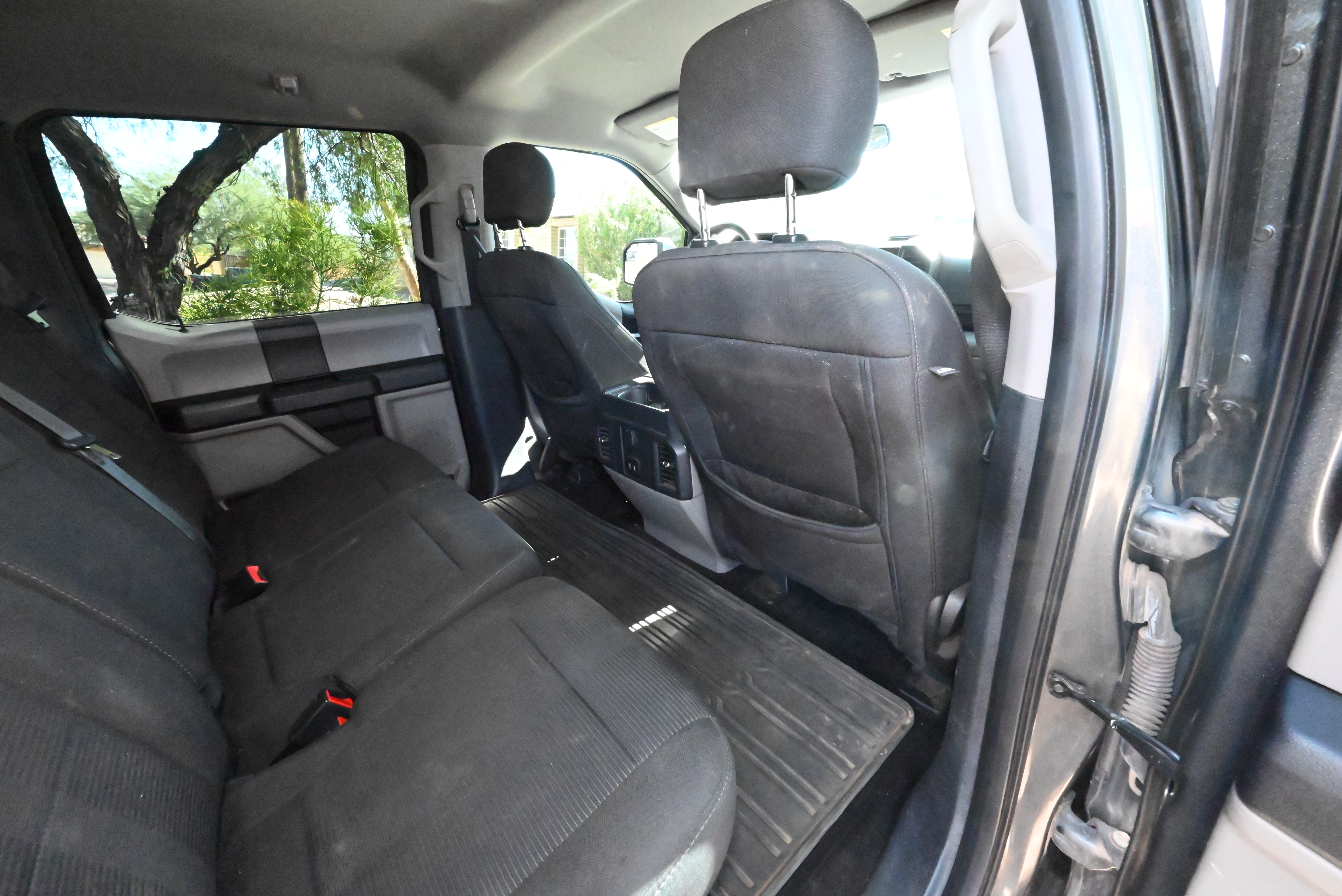 Used 2018 Ford F150 XL w/ Equipment Group 101A Mid AWD/4WD image 15