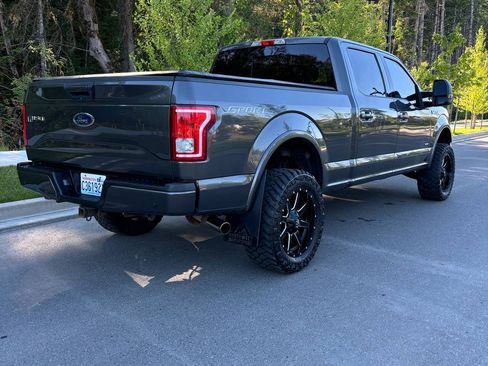 Used 2017 Ford F150 XLT w/ Equipment Group 302A Luxury image 4