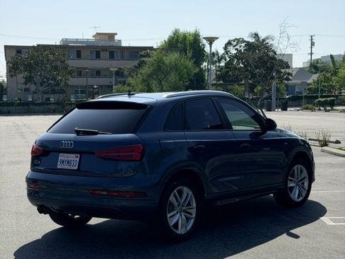 Used 2018 Audi Q3 2.0T Premium w/ Convenience Package FWD image 18
