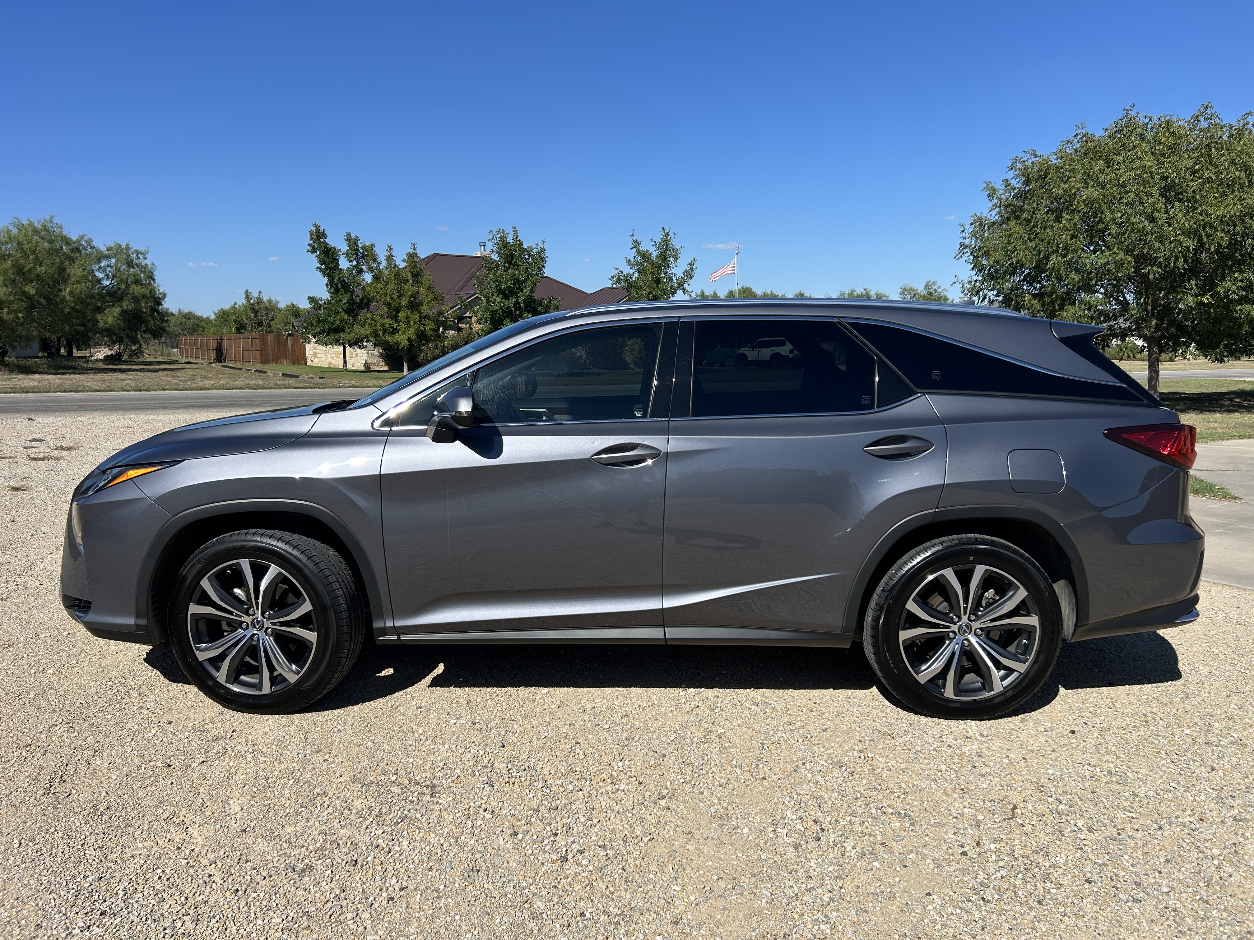 Used 2018 Lexus RX 350L FWD image 9