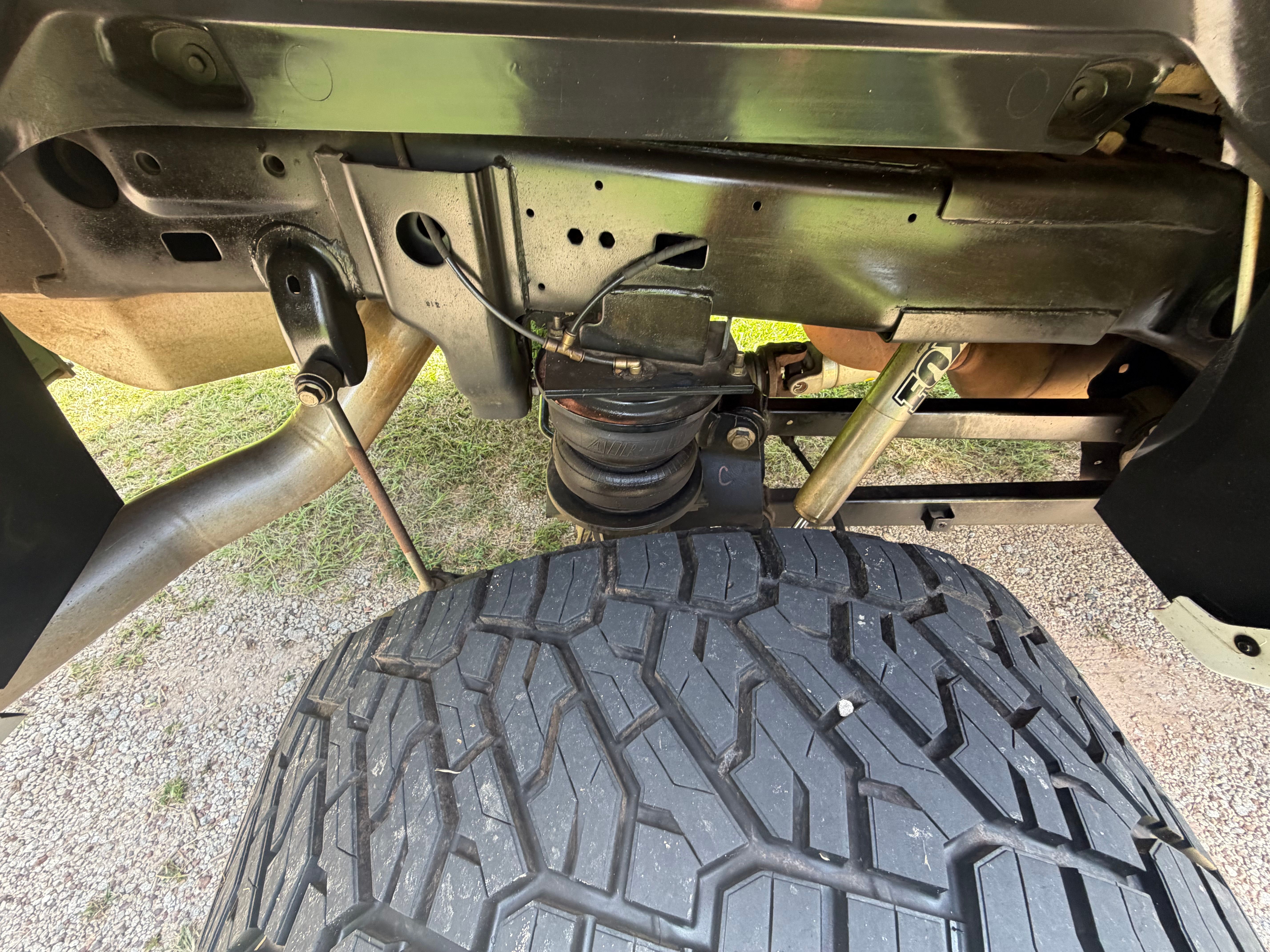 Used 2018 RAM 2500 Laramie w/ Sport Appearance Group AWD/4WD image 4