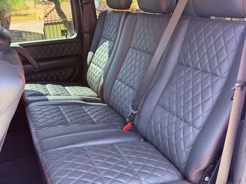 Used 2017 Mercedes-Benz G 63 AMG 4MATIC image 11