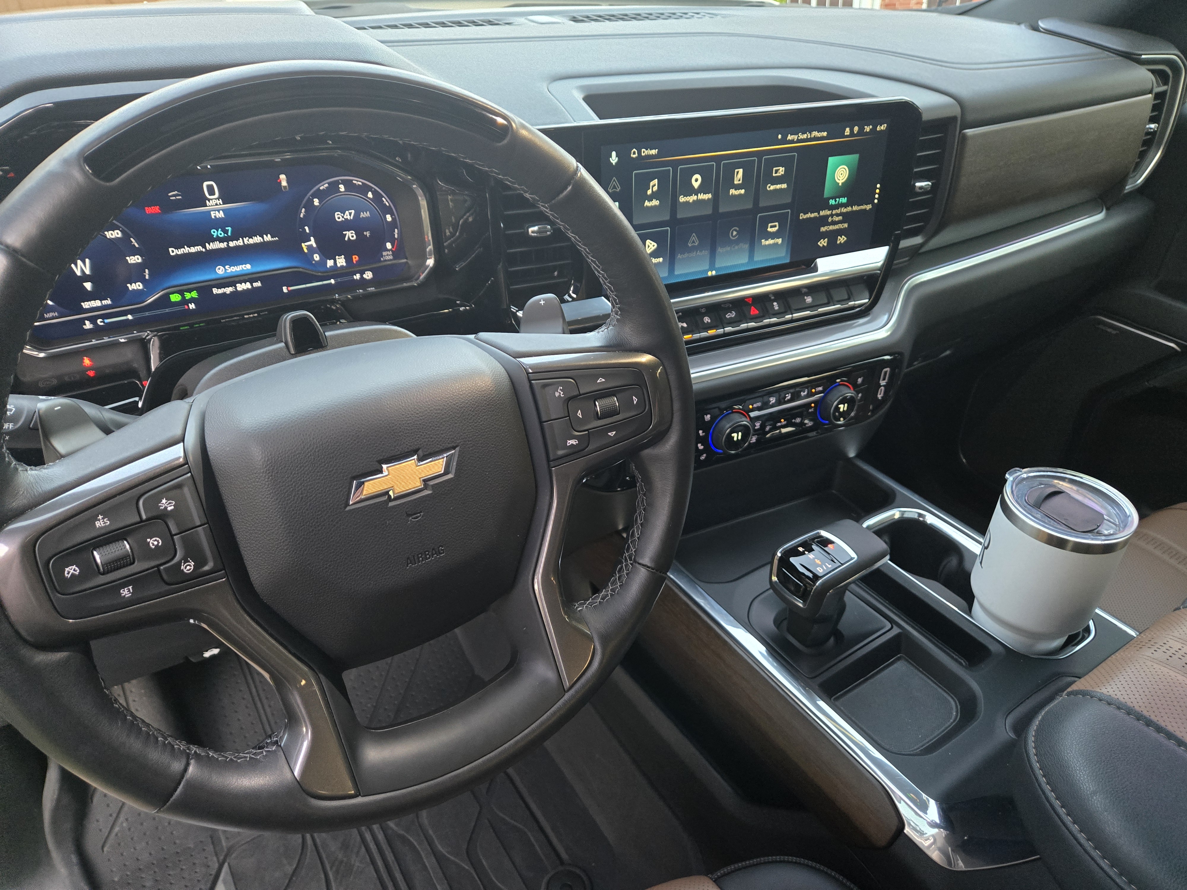 Used 2025 Chevrolet Silverado 1500 High Country AWD/4WD image 6