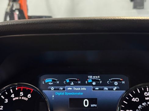 Used 2019 Ford F150 Lariat w/ Equipment Group 502A Luxury image 5