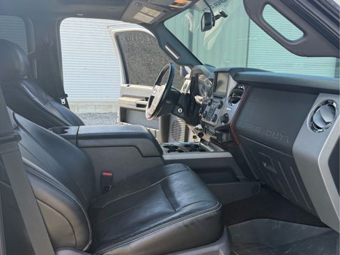 Used 2016 Ford F350 Lariat w/ Lariat Ultimate Package image 14