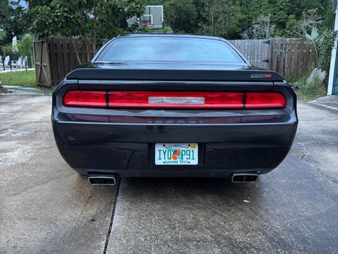 Used 2010 Dodge Challenger SRT8 w/ SRT Option Group II image 13