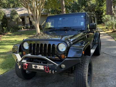 Used 2008 Jeep Wrangler Unlimited Sahara w/ Dual Top Group