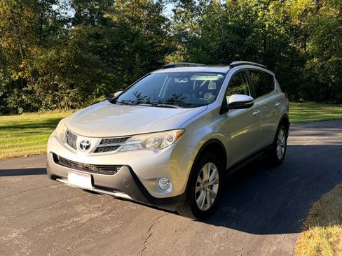 Used 2013 Toyota RAV4 Limited AWD/4WD image 1