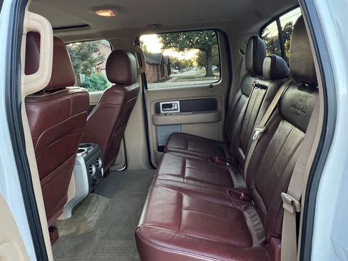 Used 2014 Ford F150 King Ranch w/ King Ranch Luxury Package image 13