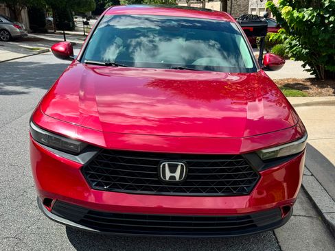Used 2023 Honda Accord EX image 1