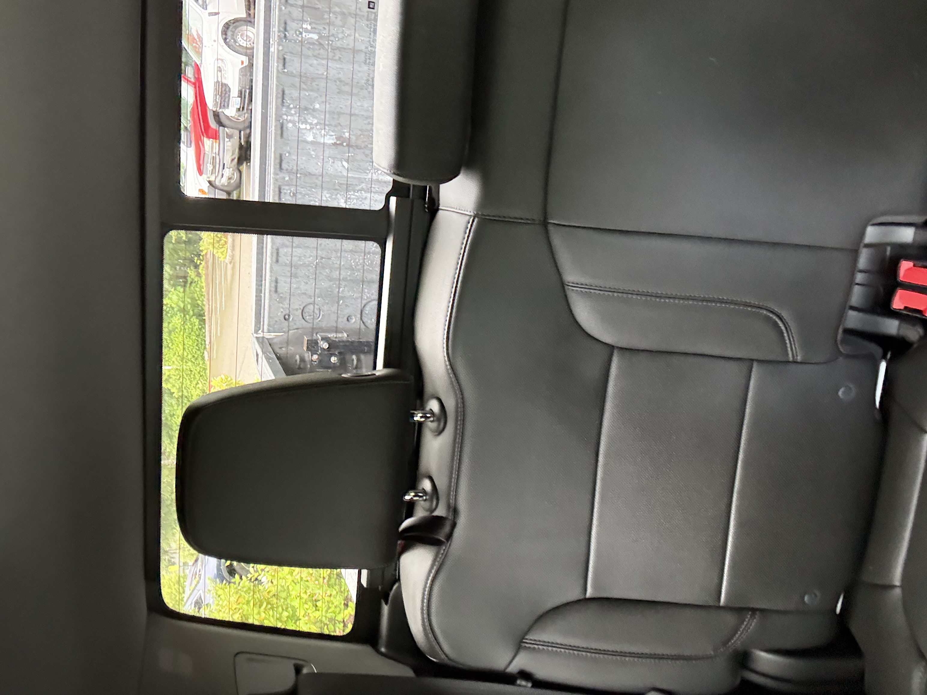 Used 2019 Chevrolet Silverado 1500 LTZ w/ LTZ Plus Package AWD/4WD image 25