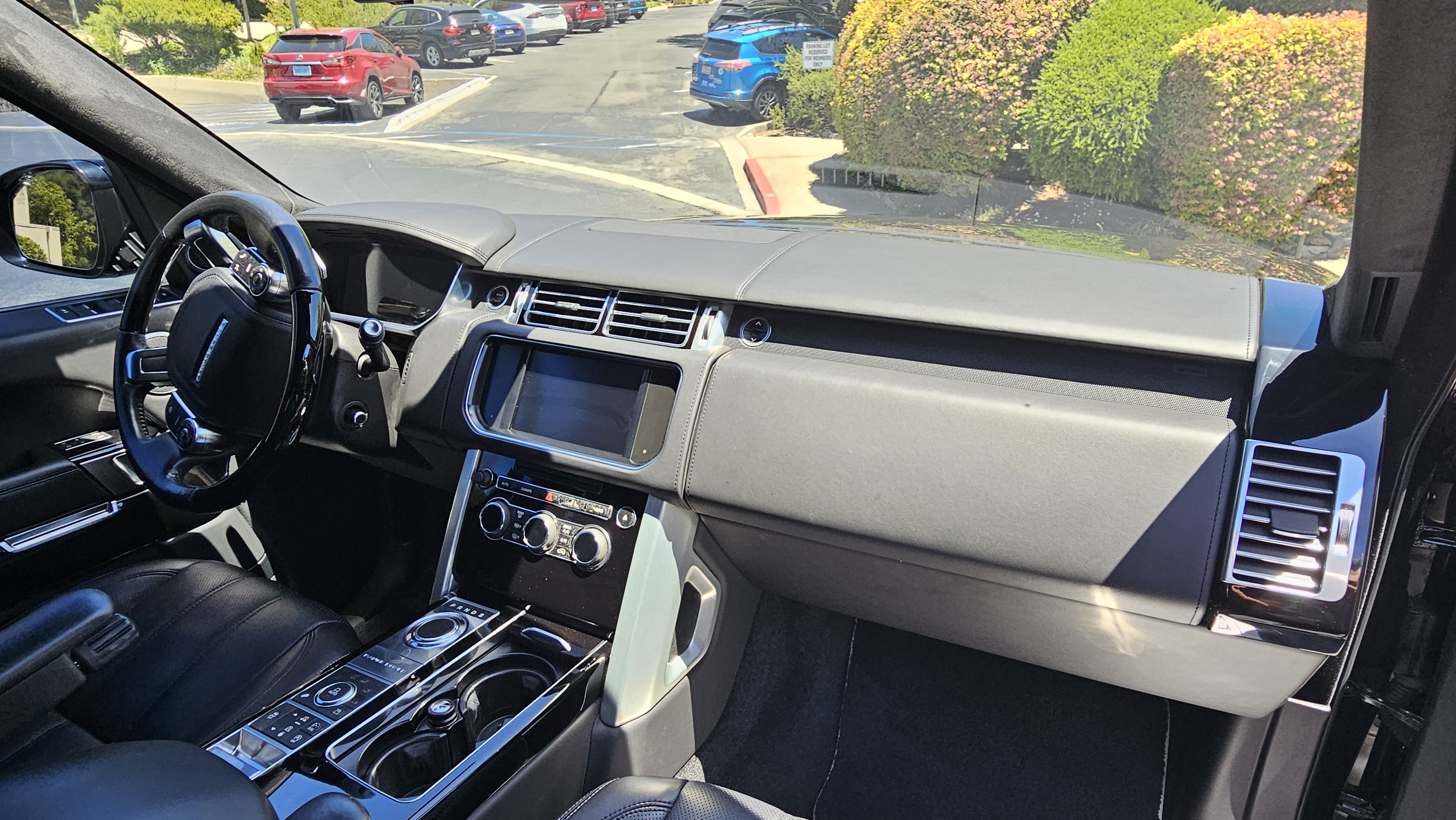 Used 2015 Land Rover Range Rover Autobiography AWD/4WD image 18