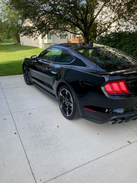 Used 2021 Ford Mustang GT Premium w/ Equipment Group 401A RWD image 2