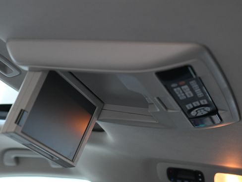 Used 2015 Honda Odyssey Touring image 17