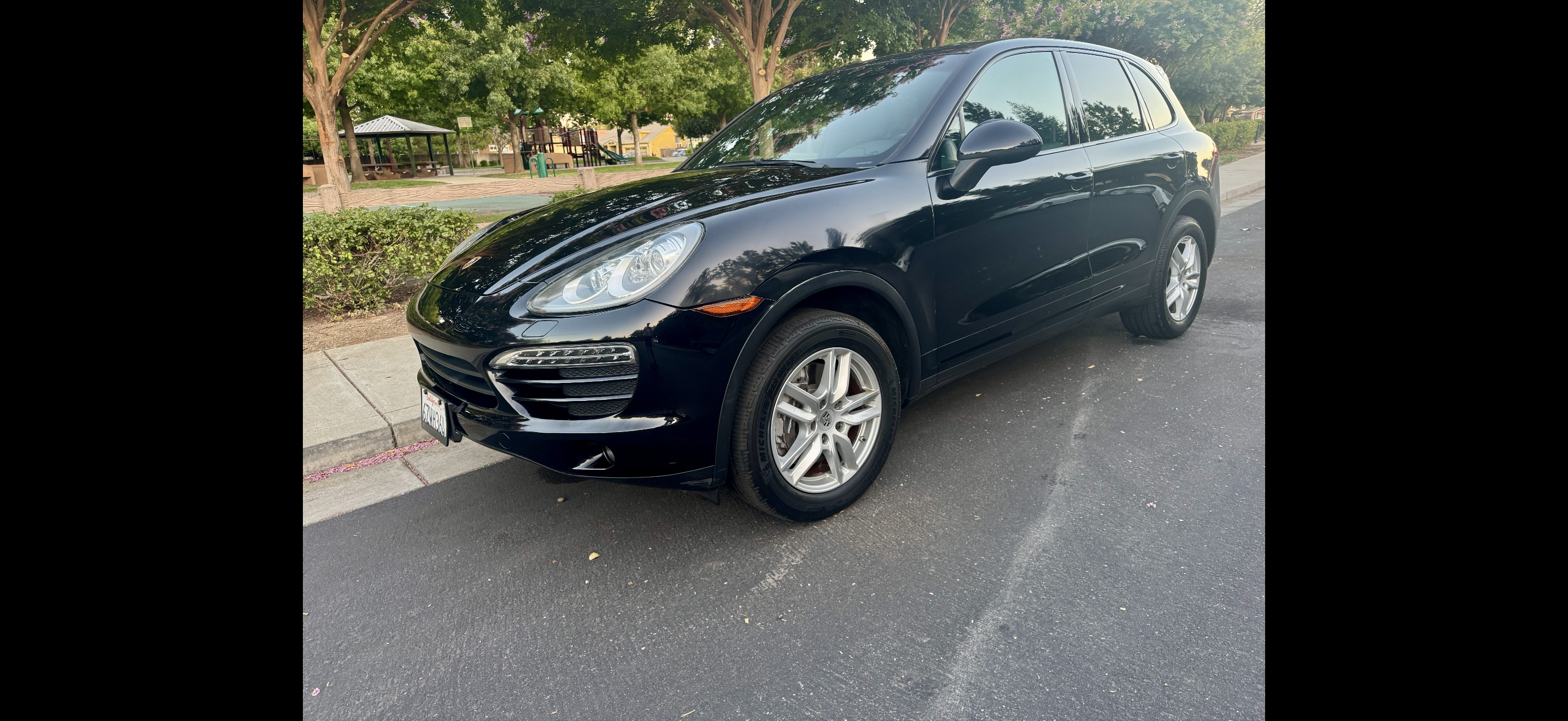 Used 2013 Porsche Cayenne AWD/4WD image 2